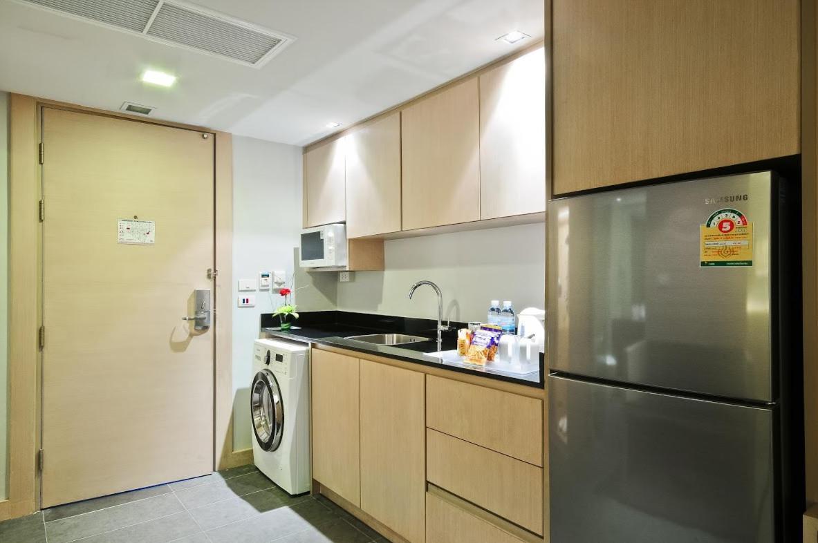 Ashlee Heights Hotel Patong Extérieur photo