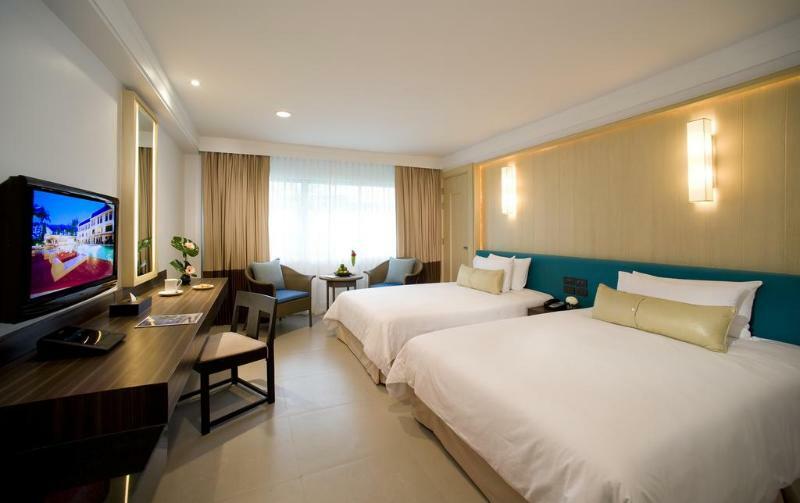 Ashlee Heights Hotel Patong Extérieur photo